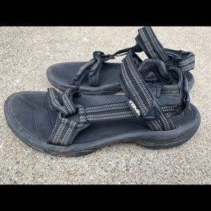 Teva Terra Fi Lite Sandal Size 8
